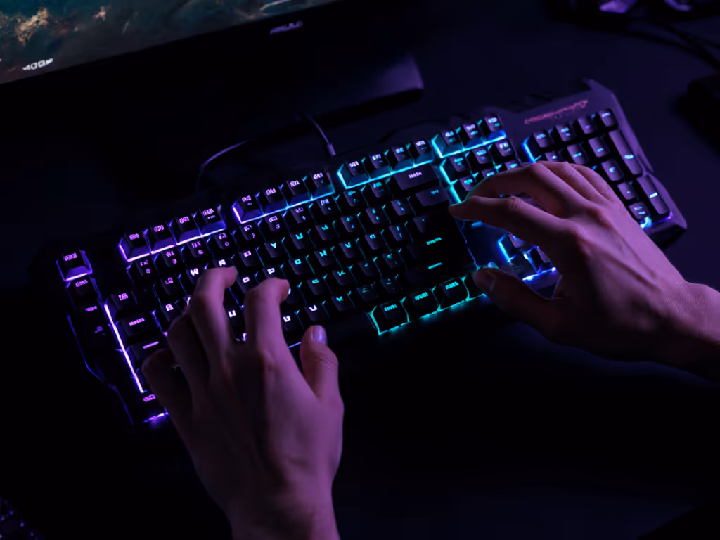 rts_player_executing_complex_build_order_with_simultaneous_hotkey_presses